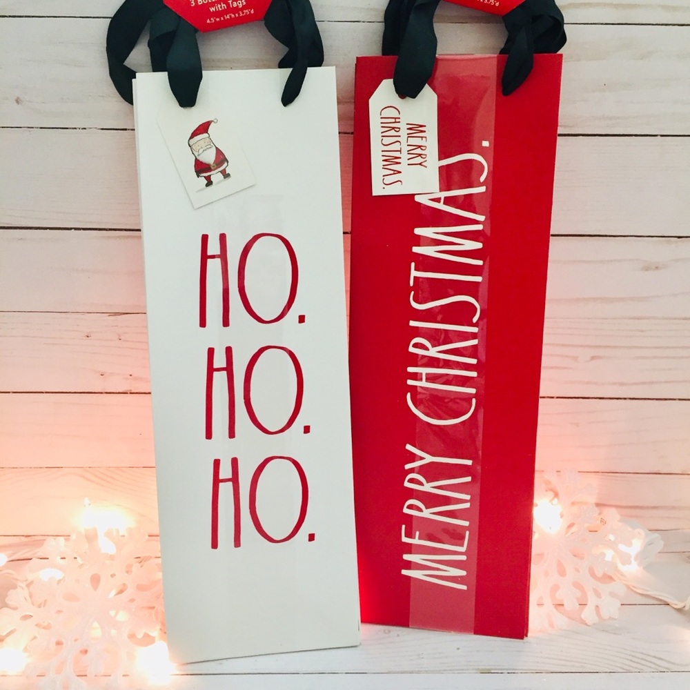 🎁RAE DUNN Wine Bottle Holiday Gift Bags w/Tags